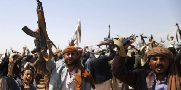 ورد للتو.. الحوثيون يقتلون احمد علي صالح بعد تعذيبه وسط صنعاء!