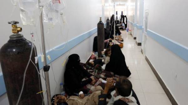 133 حالة وفاة وأكثر من 19 الف اصابة بوباء الكوليرا بمحافظة تعز